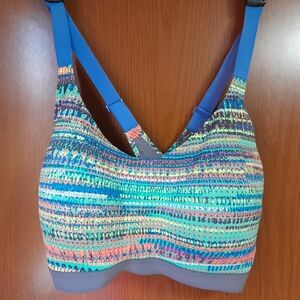 Victoria's secret sports bra